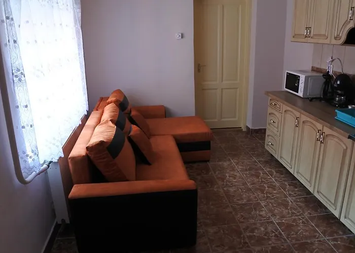 Kisasszony Daire Eğri