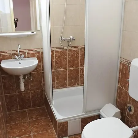Apartment Kisasszony *