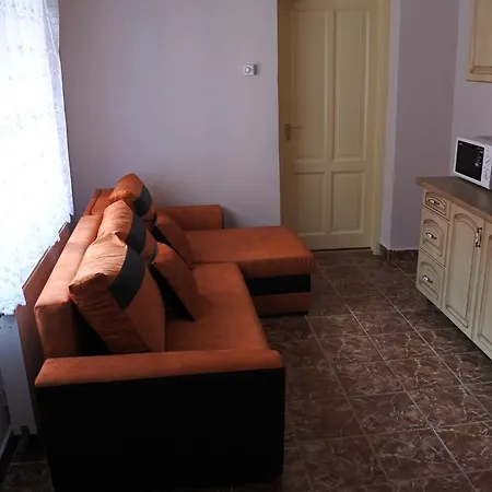 Kisasszony Appartement Eger